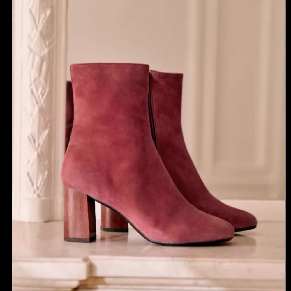 NEW Sezane Mischa Boots